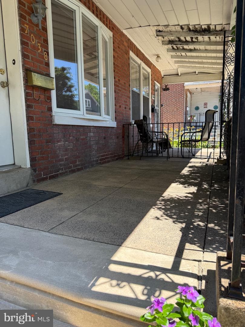 7038 Shelbourne Street, Philadelphia