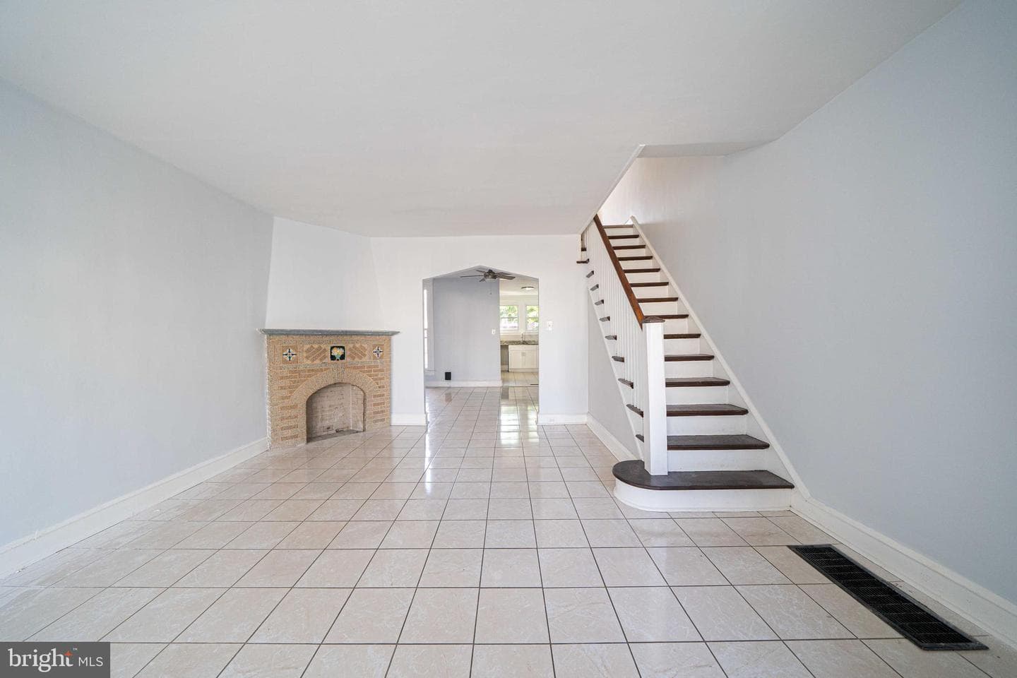 4232 Levick Street photo 10