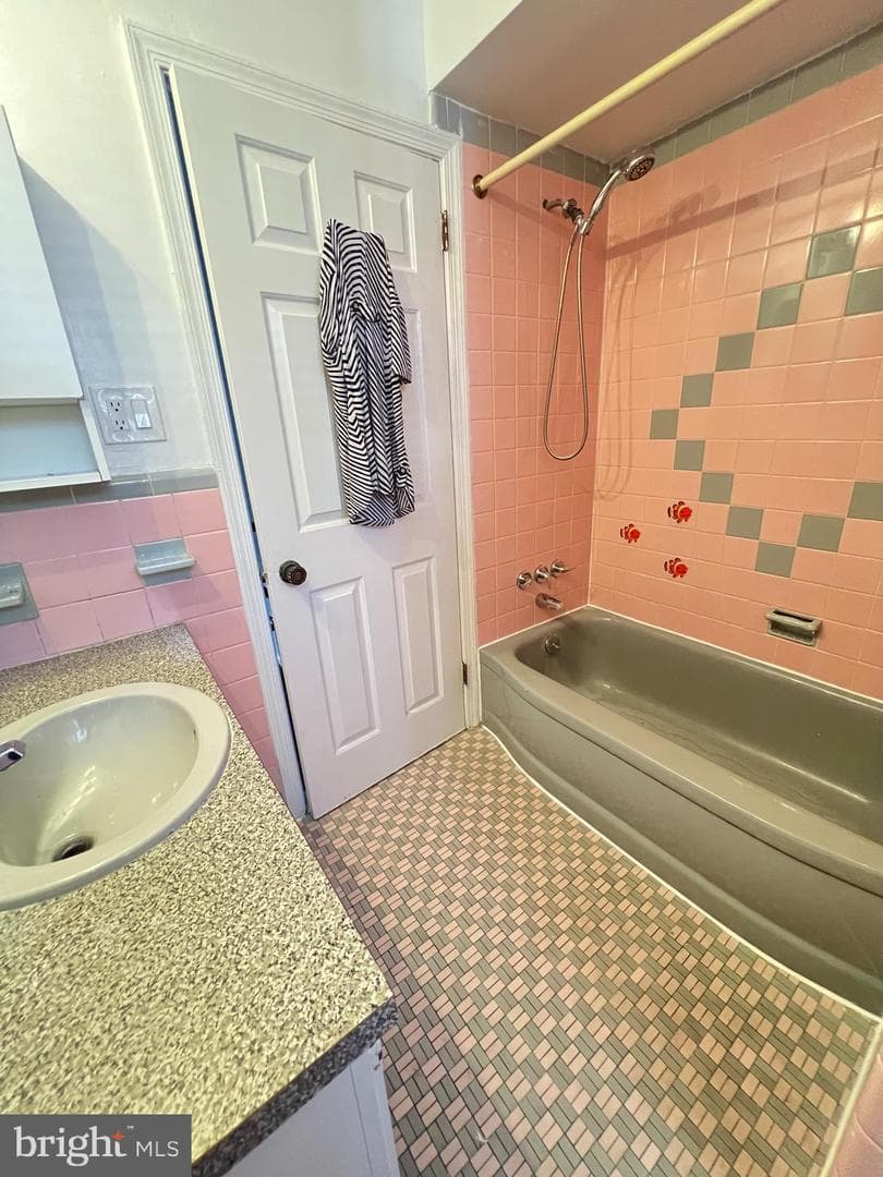1012 Brighton Street photo 17
