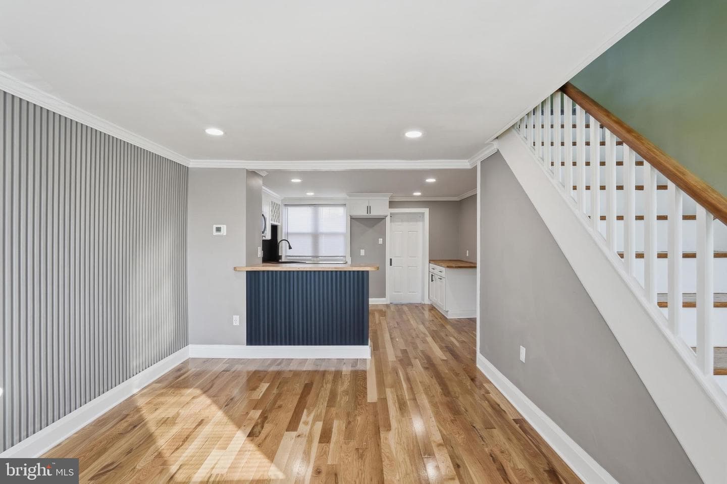 3547 Miller Street photo 10