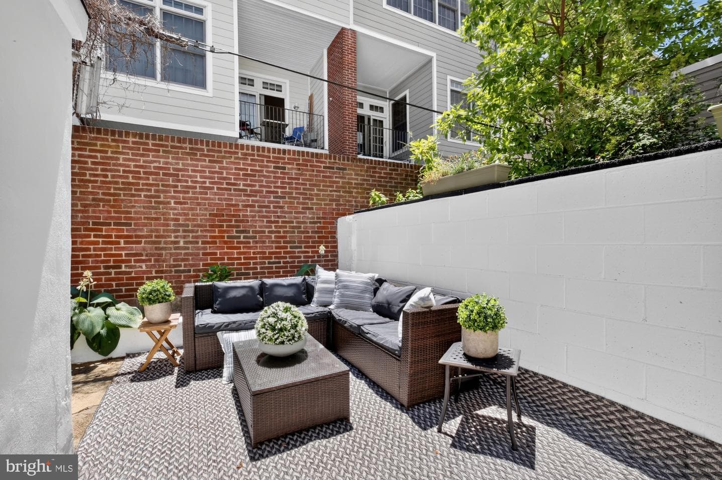 608 Clymer Street photo 14