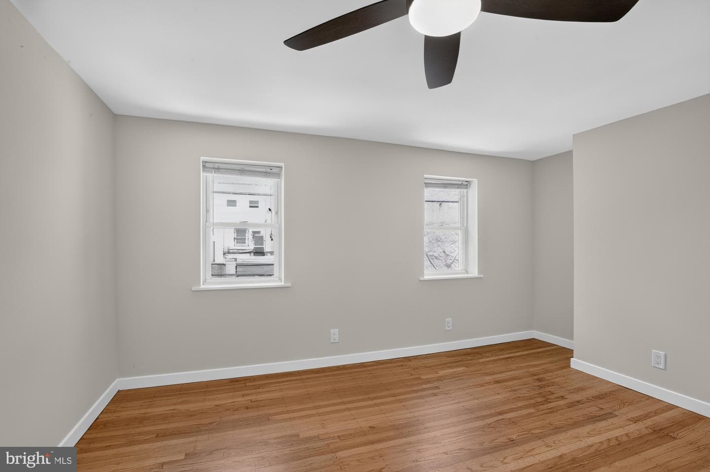 608 Clymer Street photo 18