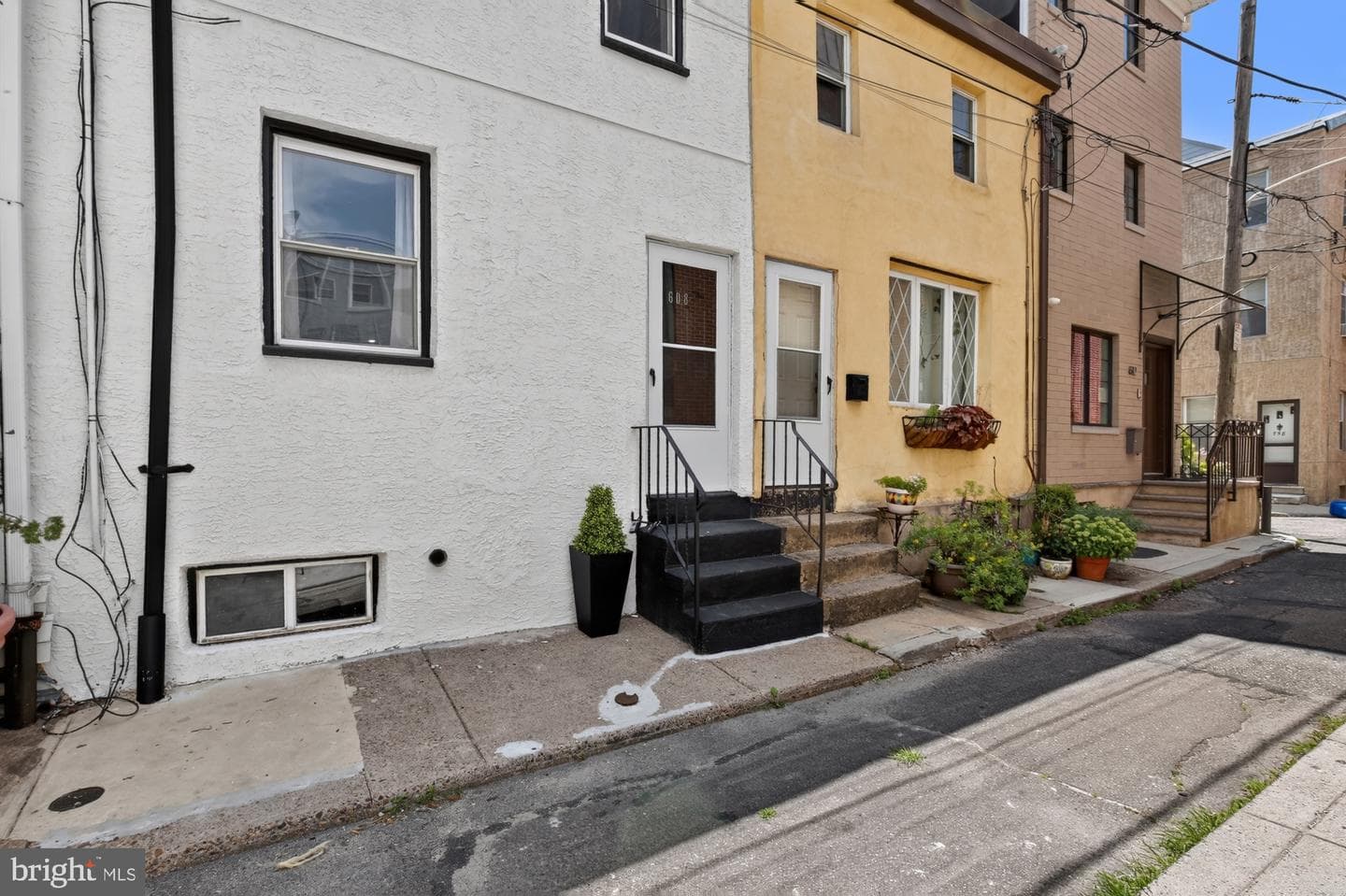 608 Clymer Street photo 26