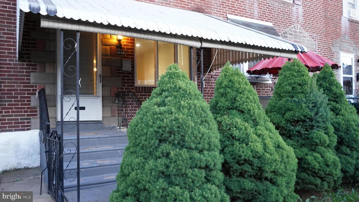 8149 Leon Street photo 4
