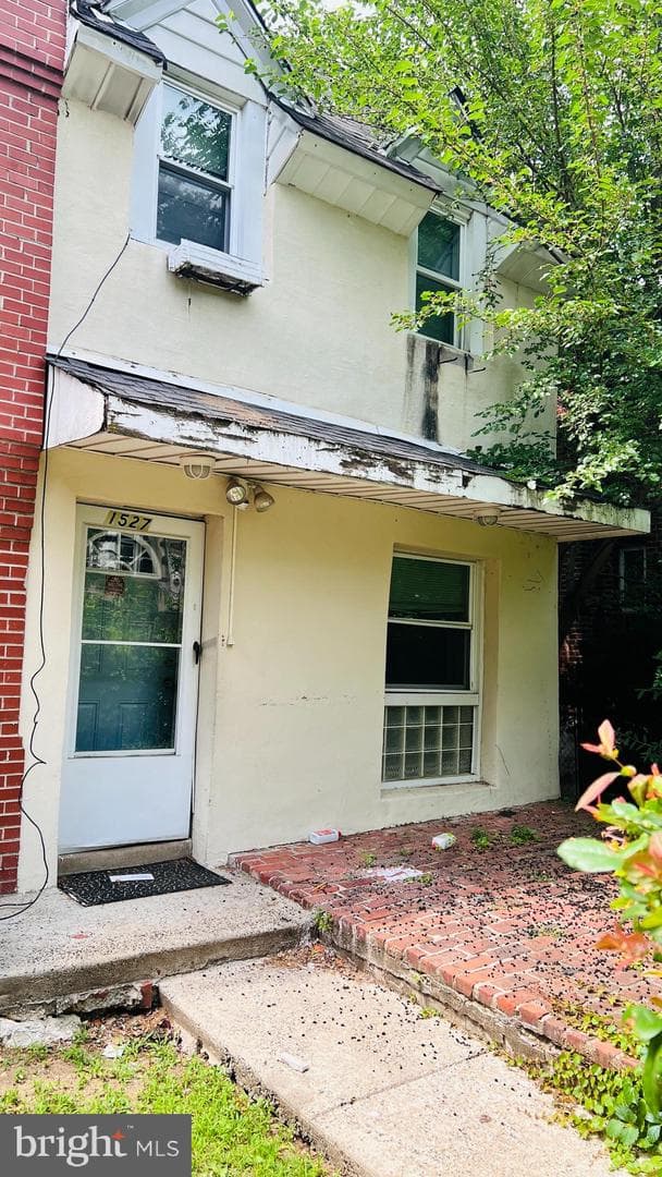 1527 E Duval Street photo 15