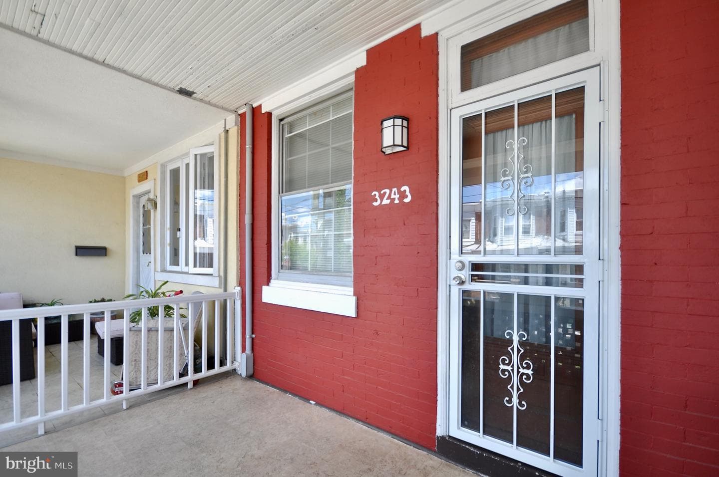 3243 Gaul Street photo 3