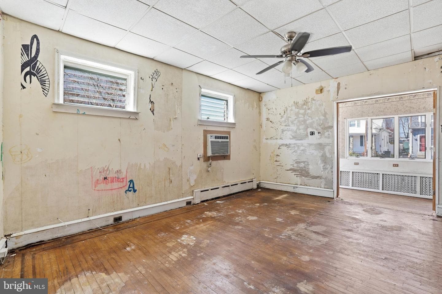 7149 Bingham Street photo 8