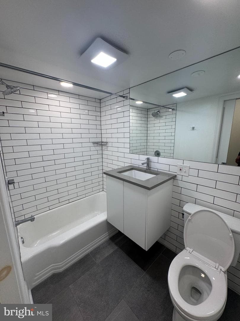 1810 Rittenhouse Square #313 photo 15