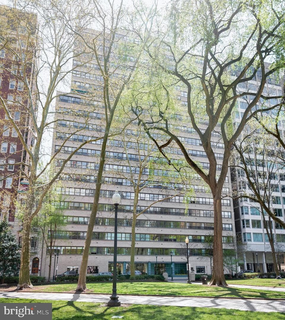 1810 Rittenhouse Square #313 photo 18