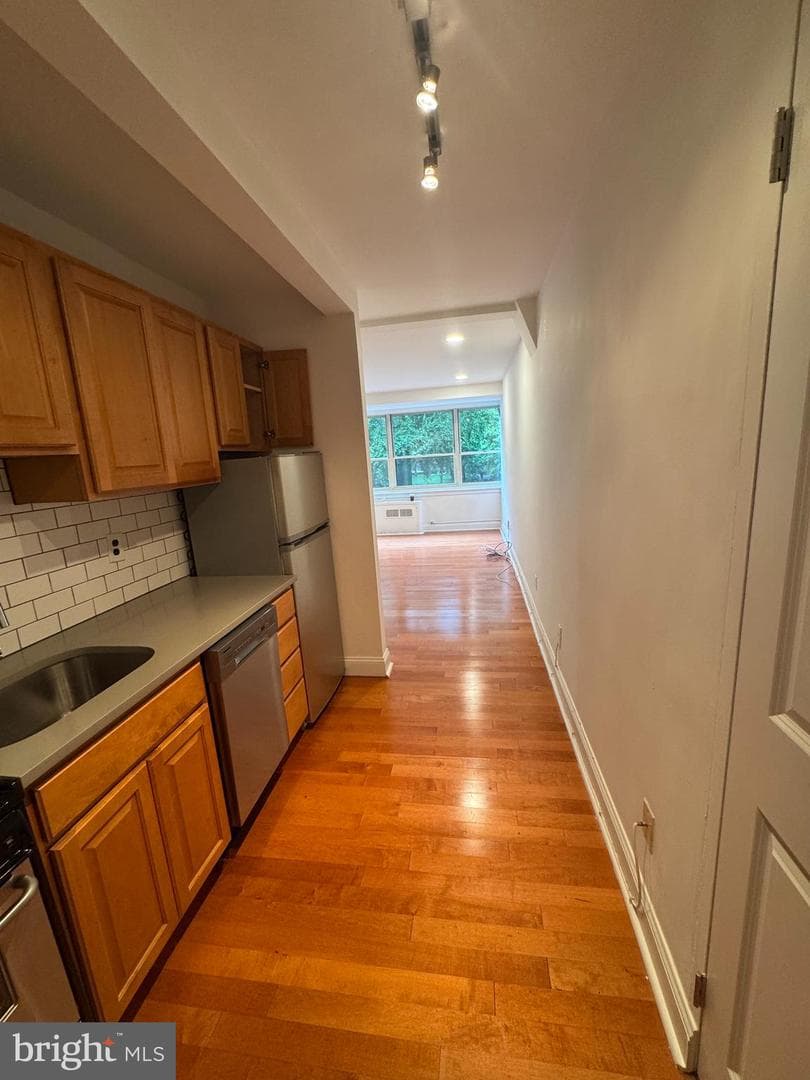 1810 Rittenhouse Square #313 photo 2