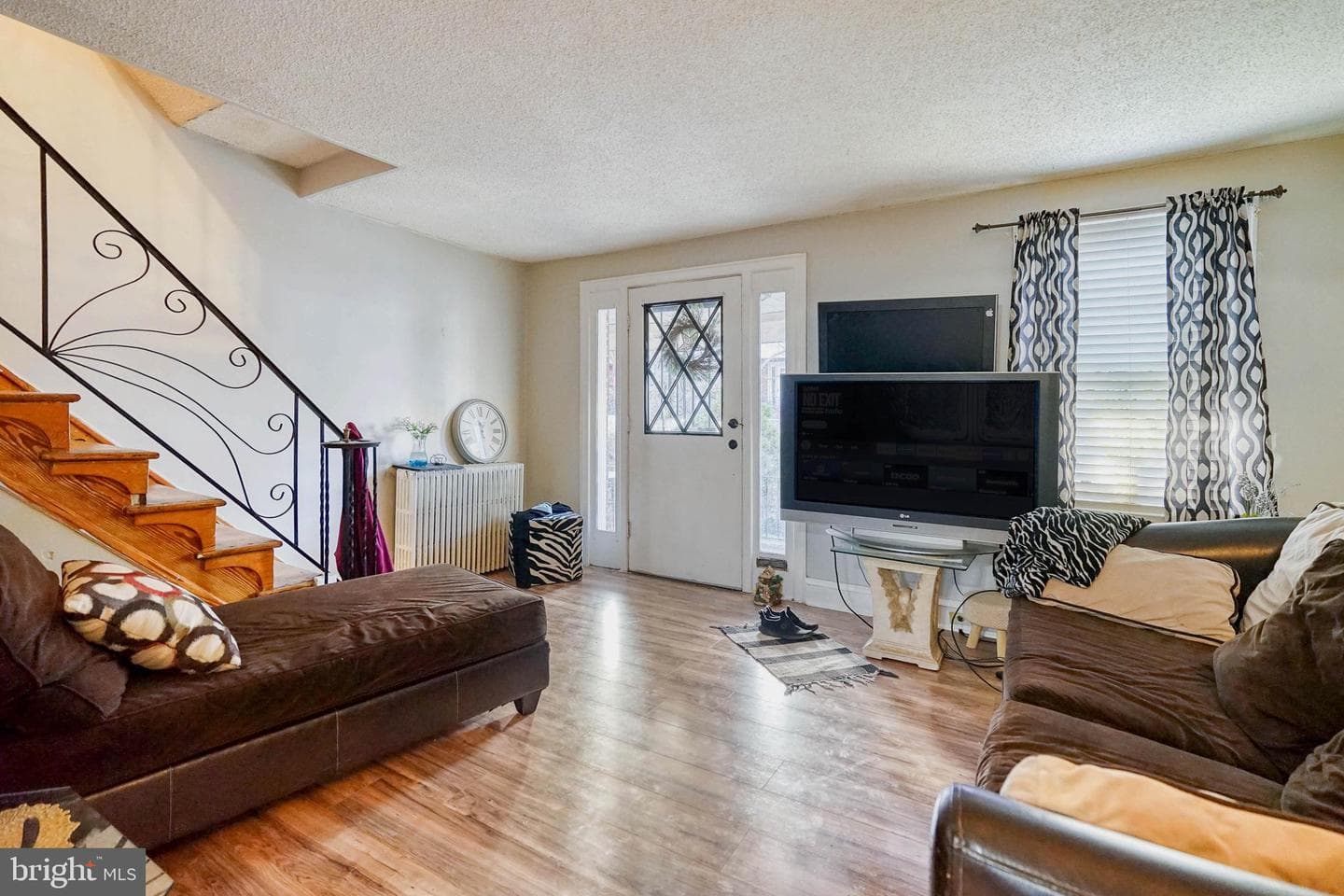 4143 Maywood Street photo 7