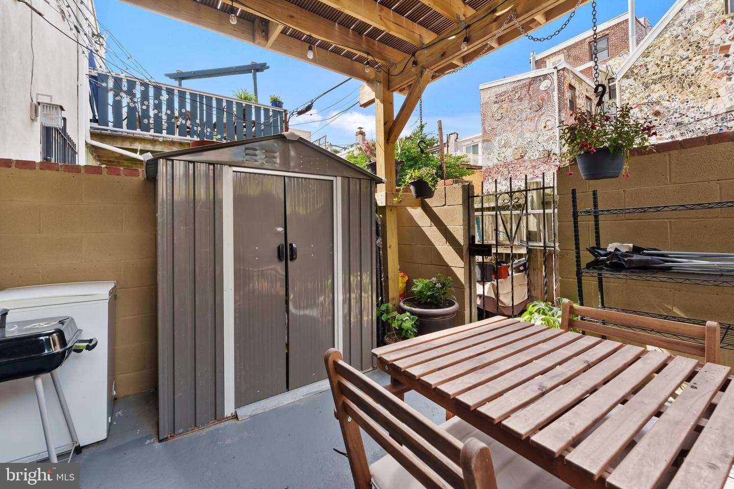 833 Kater Street photo 18