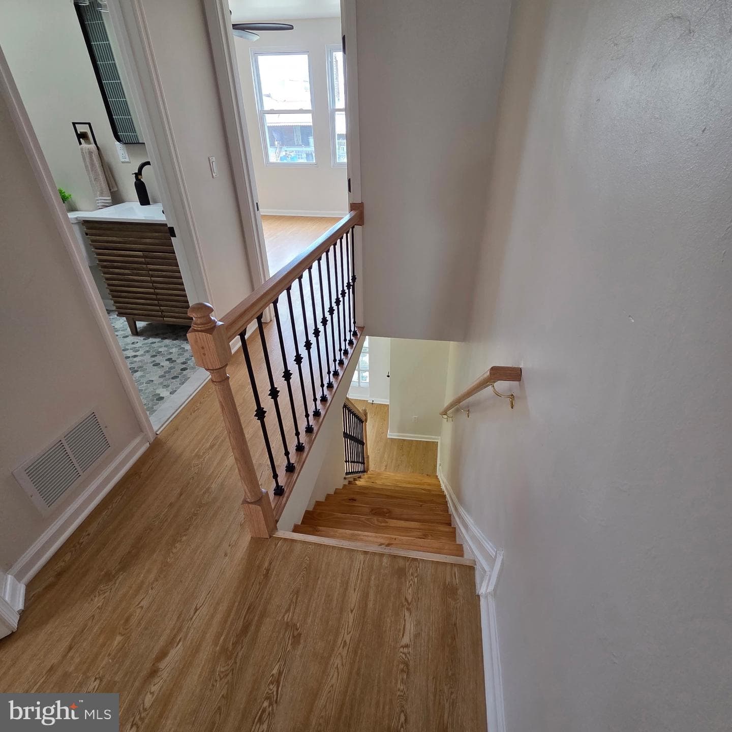 5712 Dunlap Street photo 48