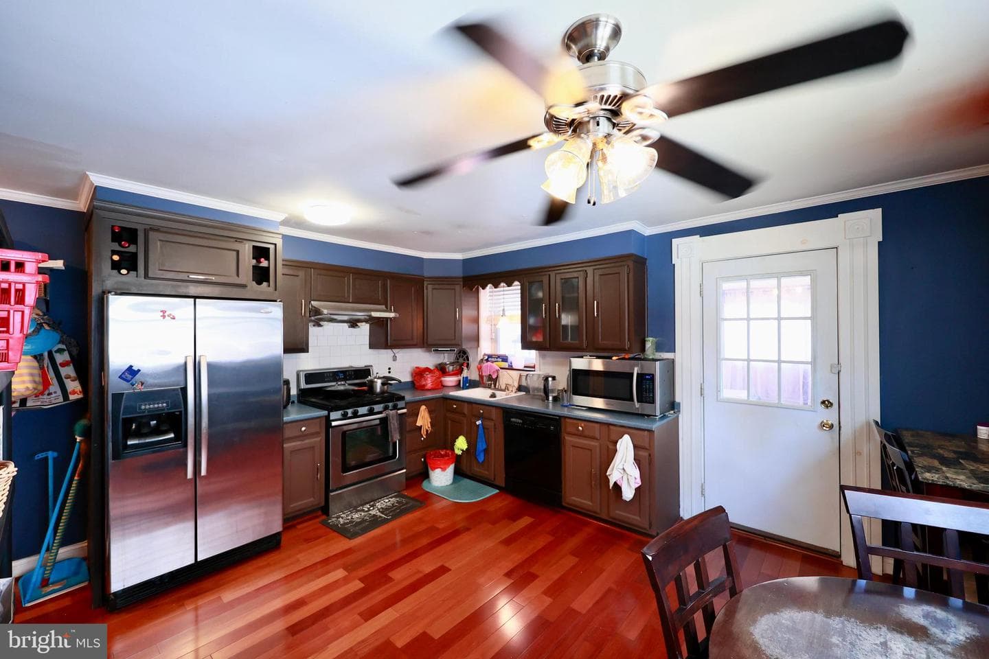 2826 Magee Avenue photo 9