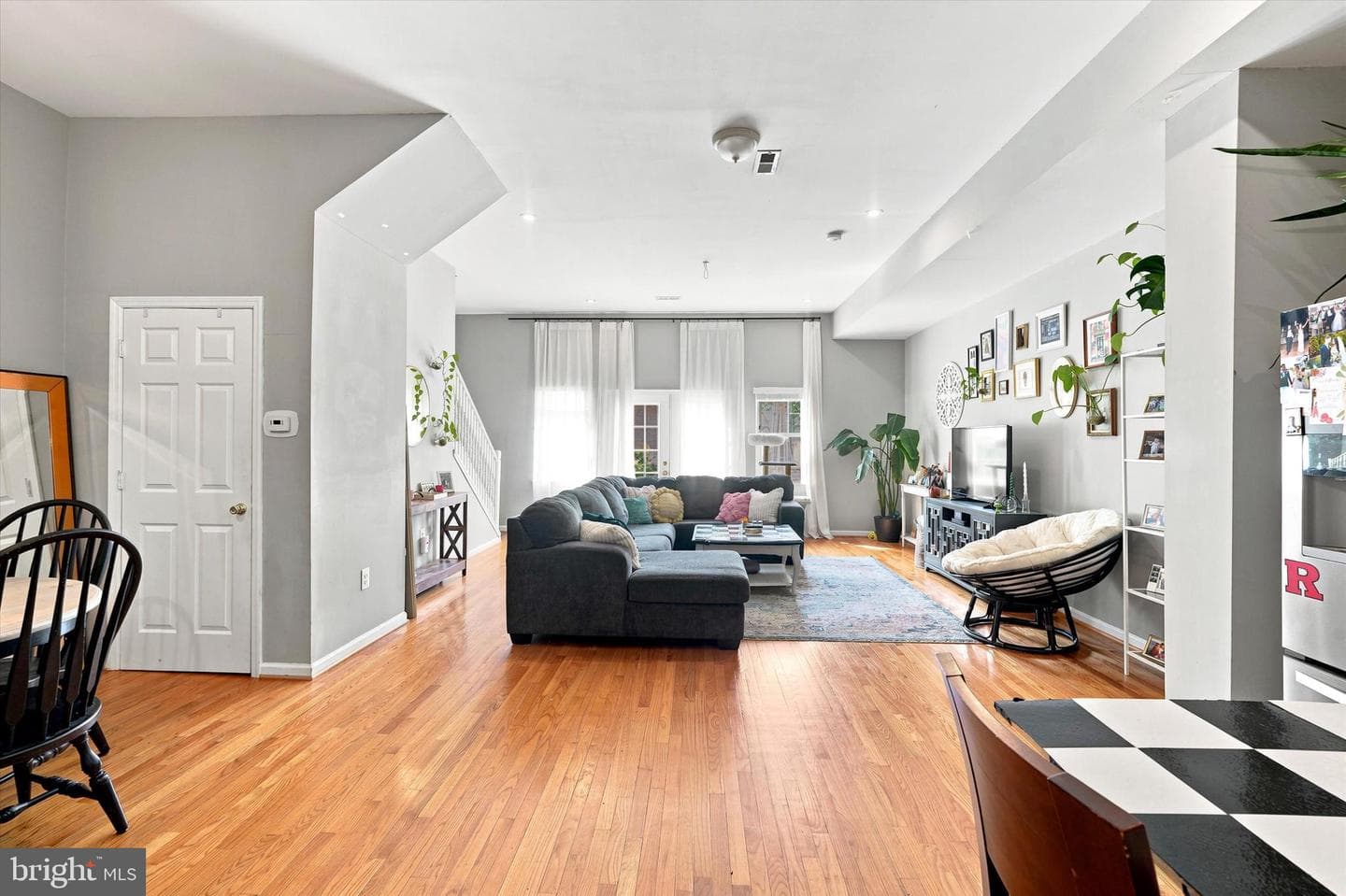 444 Moyer Street photo 6