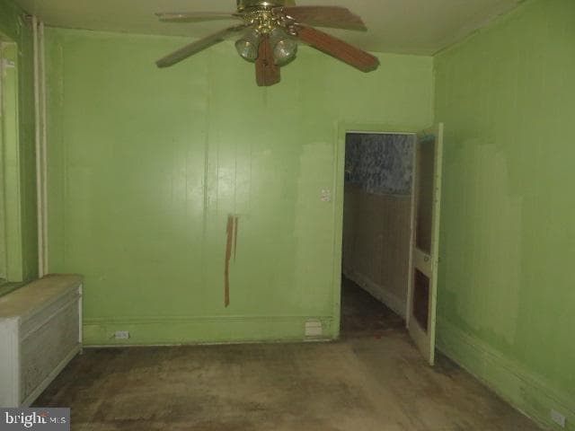 2930 W Oxford Street photo 3