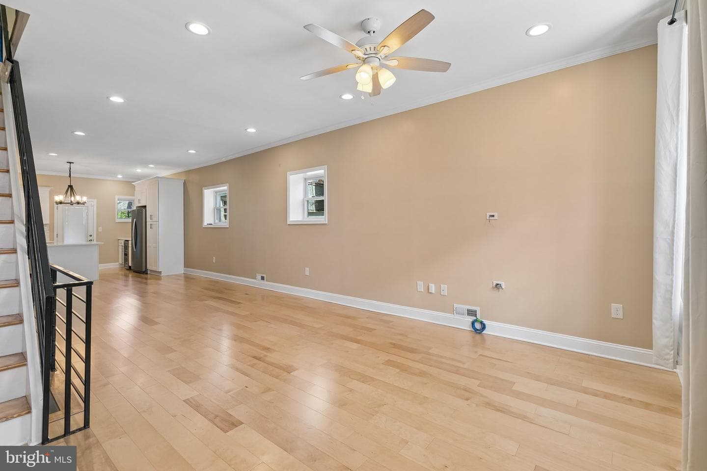 2809 W Jefferson Street photo 16