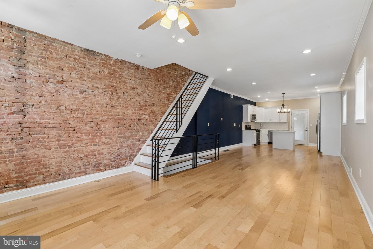2809 W Jefferson Street photo 17
