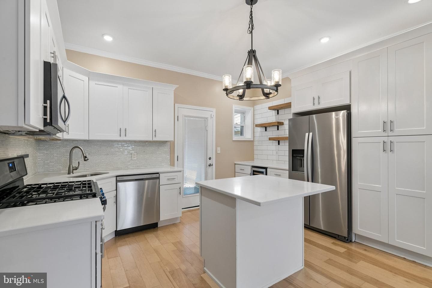 2809 W Jefferson Street photo 24