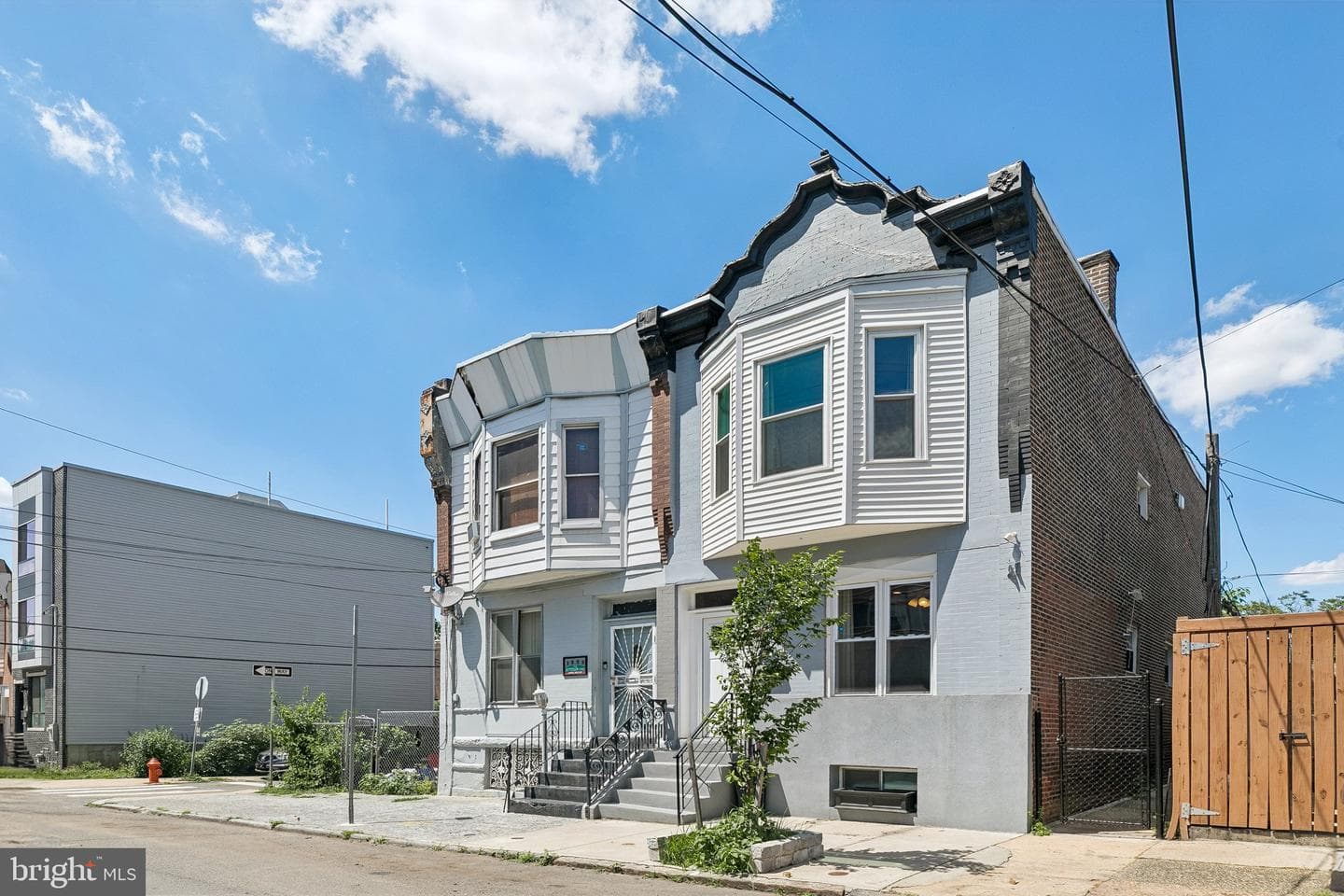 2809 W Jefferson Street photo 3