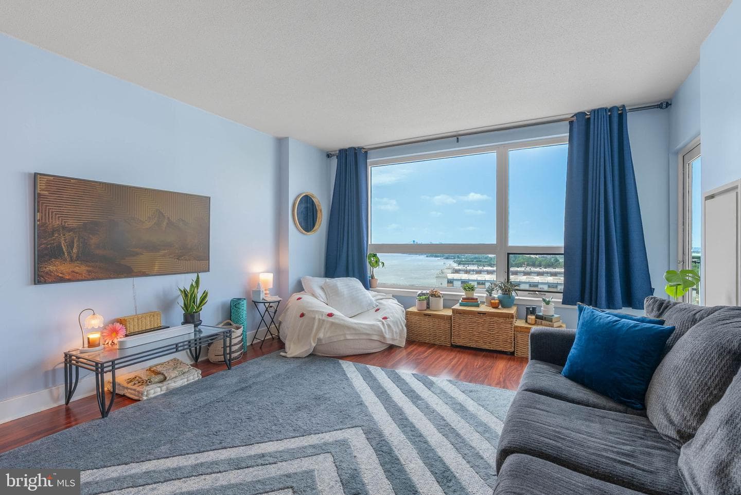 717 S Columbus Boulevard #1216 photo 6