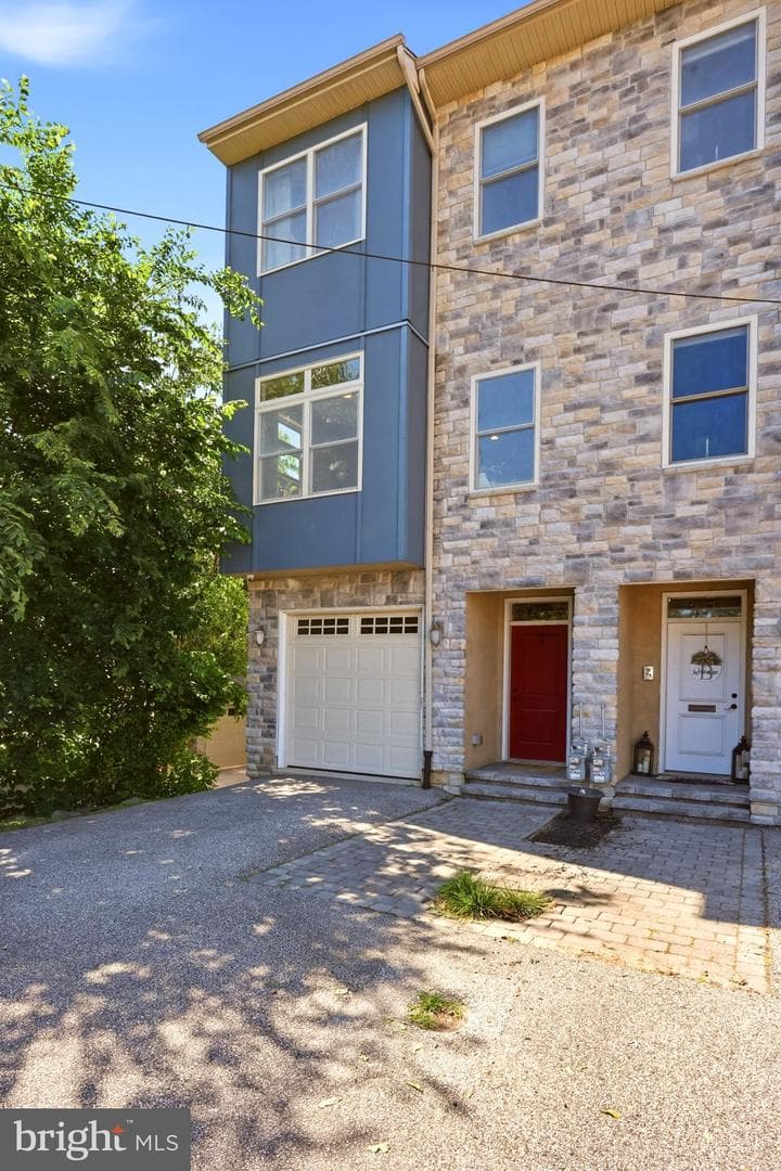 255 Ripka St, Philadelphia