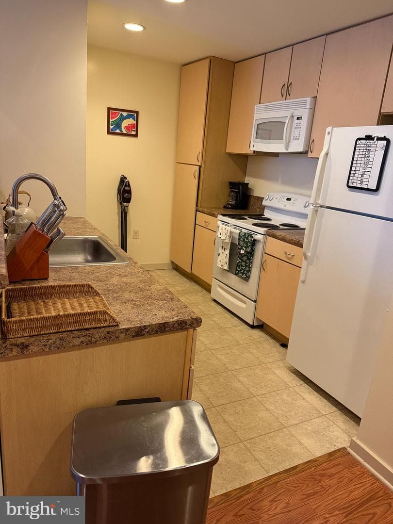 815 Arch Street #202 photo 5