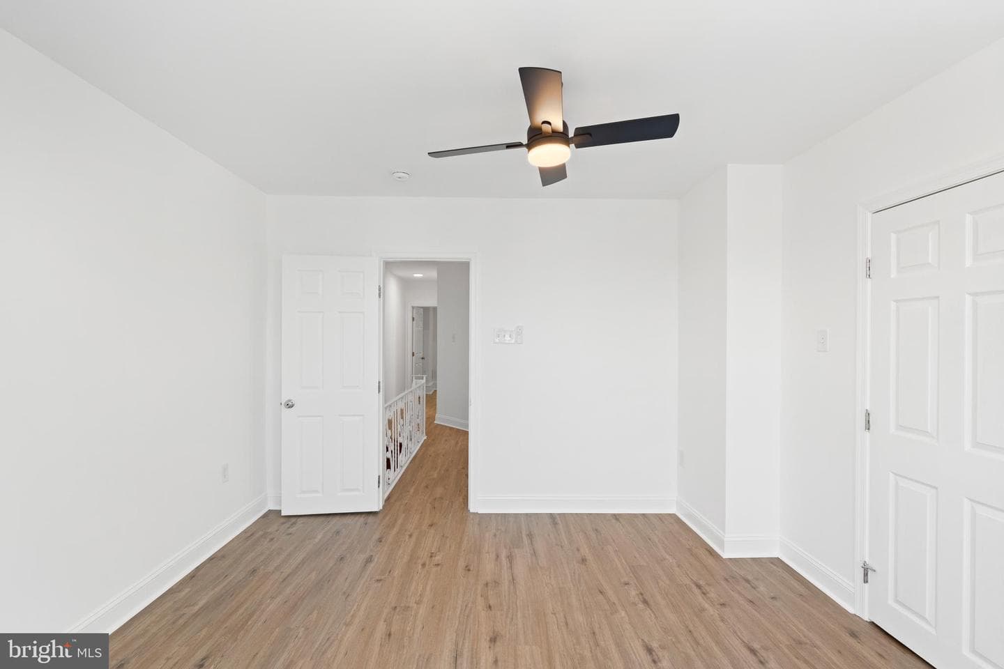 5231 Upland Street photo 11