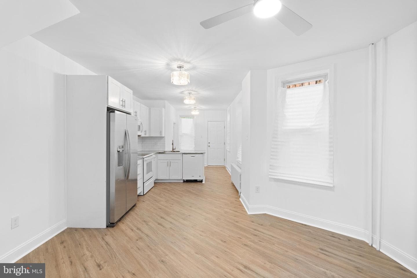5231 Upland Street photo 5
