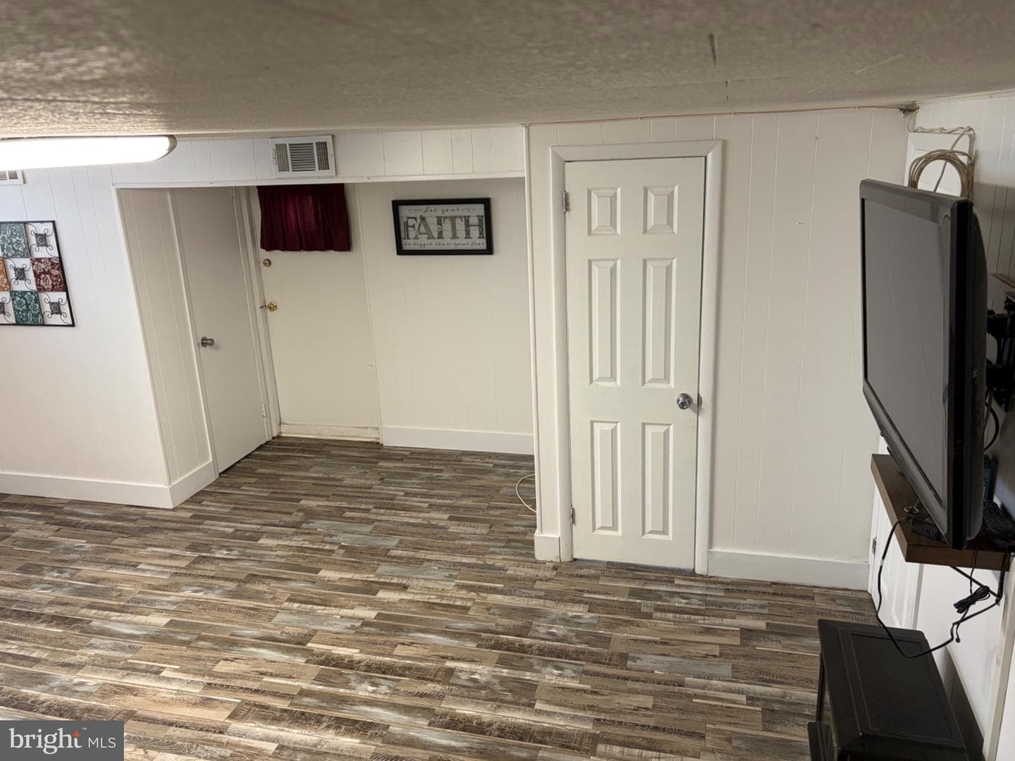 607 Sherrie Road photo 15