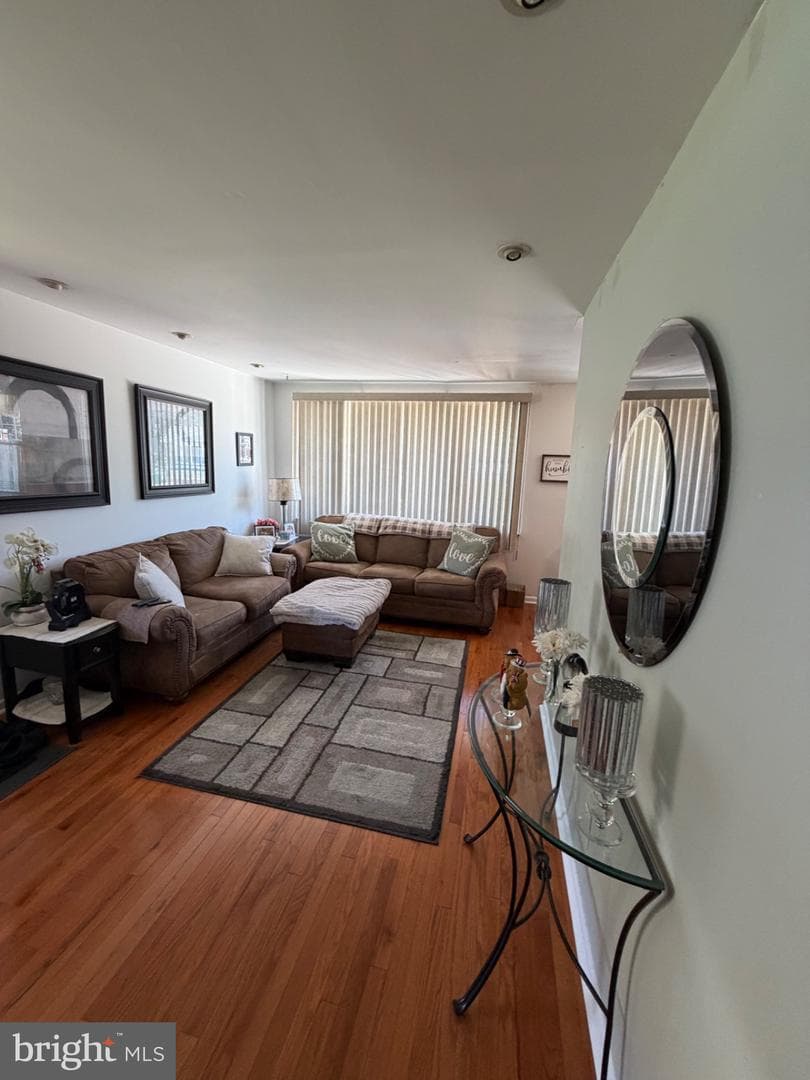 607 Sherrie Road photo 5