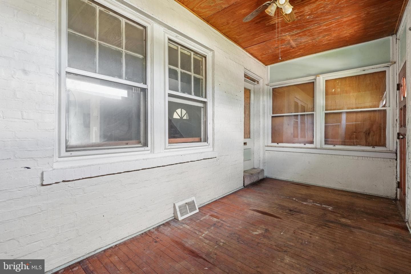 7010 W Passyunk Avenue photo 5