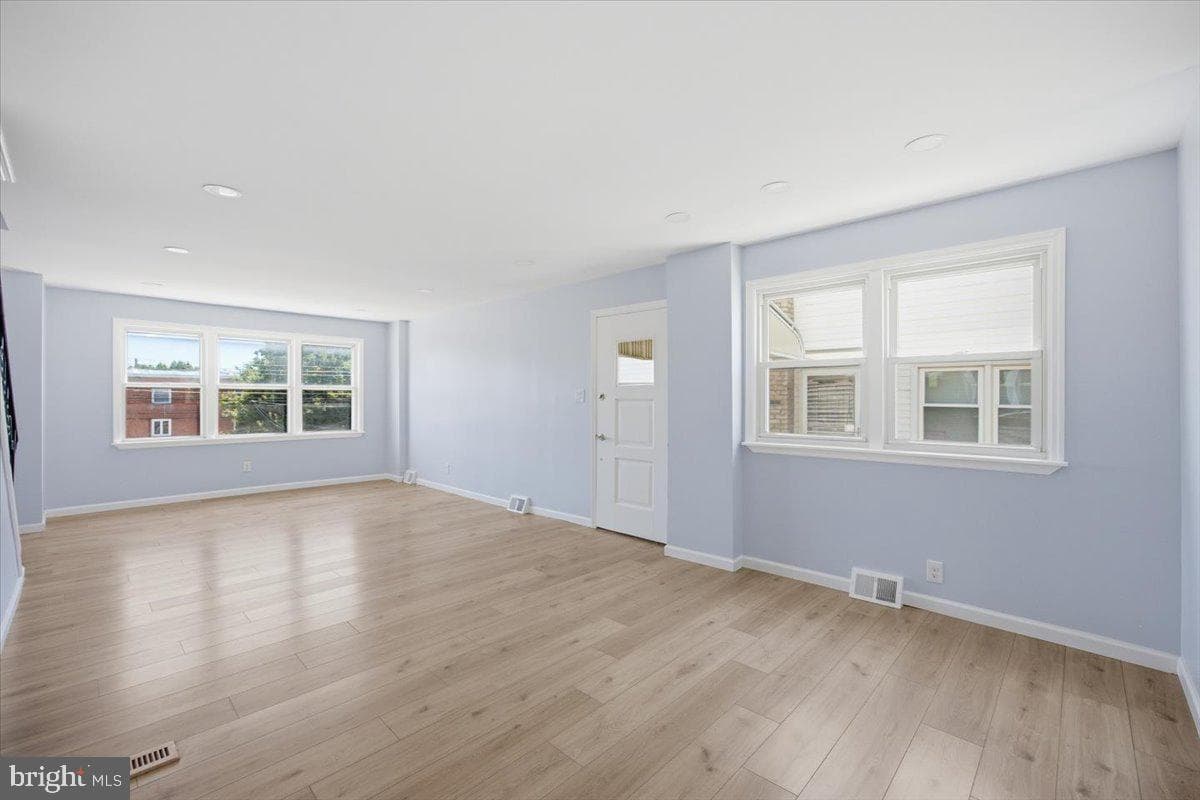 9955 Bridle Road photo 11