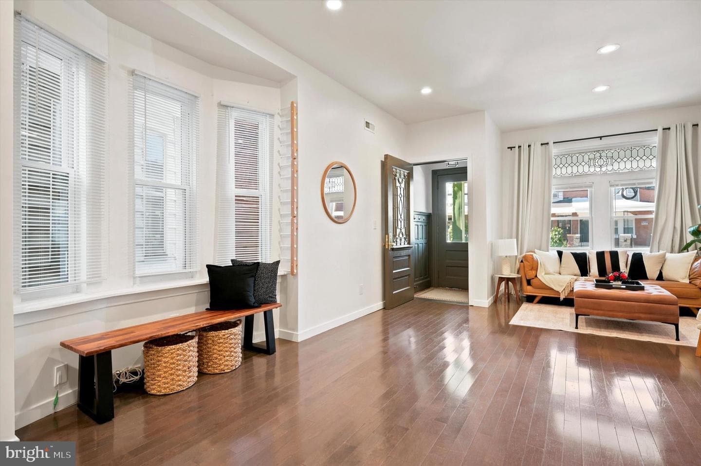 5029 Locust Street photo 4