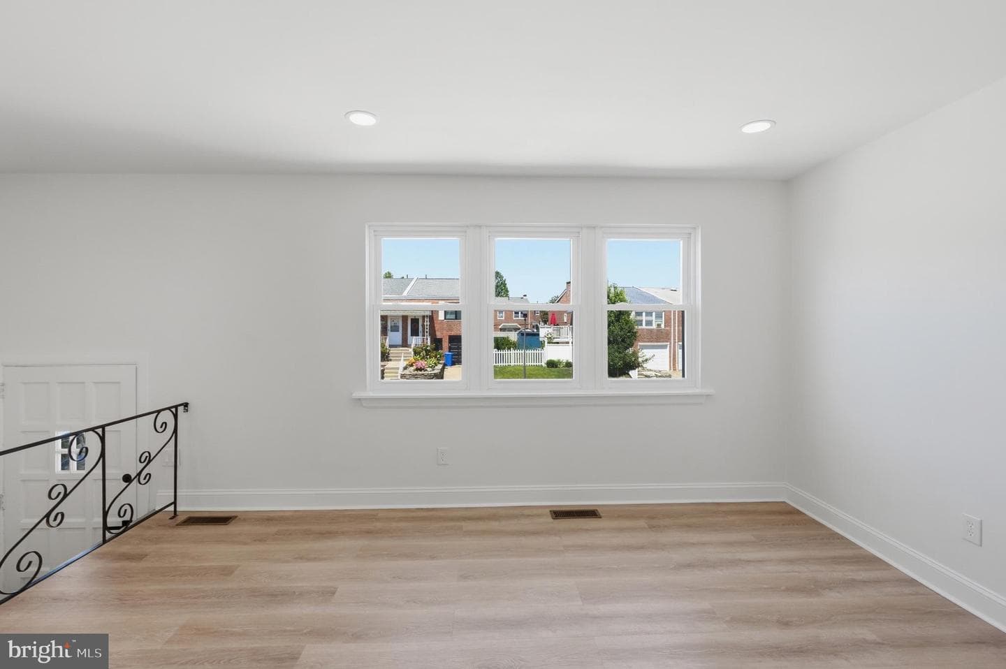 3530 Oakhill Road photo 3