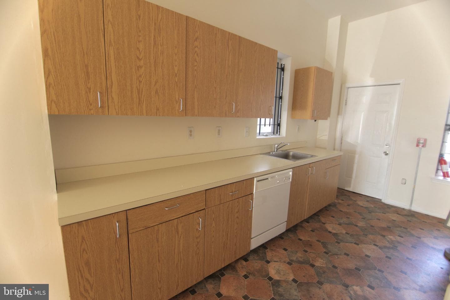 1844 N 16th Street photo 12