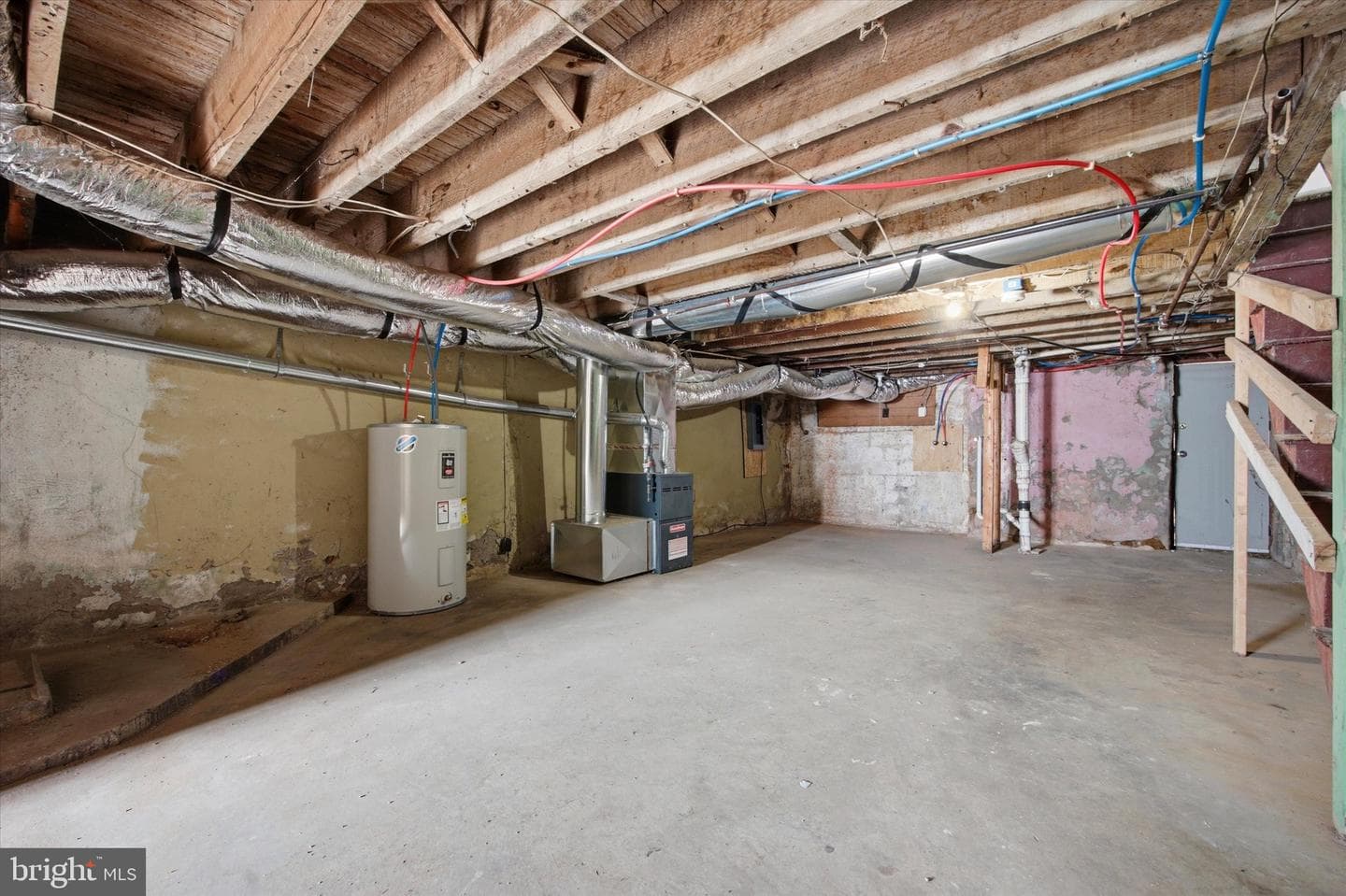5439 Windsor Street photo 27