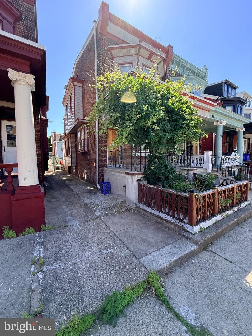 1238 Harrison Street photo 6