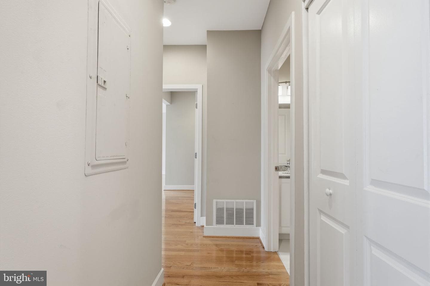 714 Bainbridge Street #14 photo 14