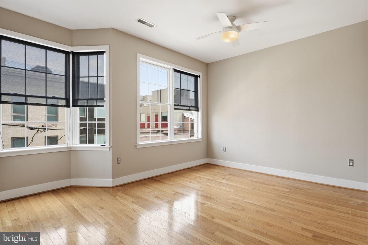 714 Bainbridge Street #14 photo 20