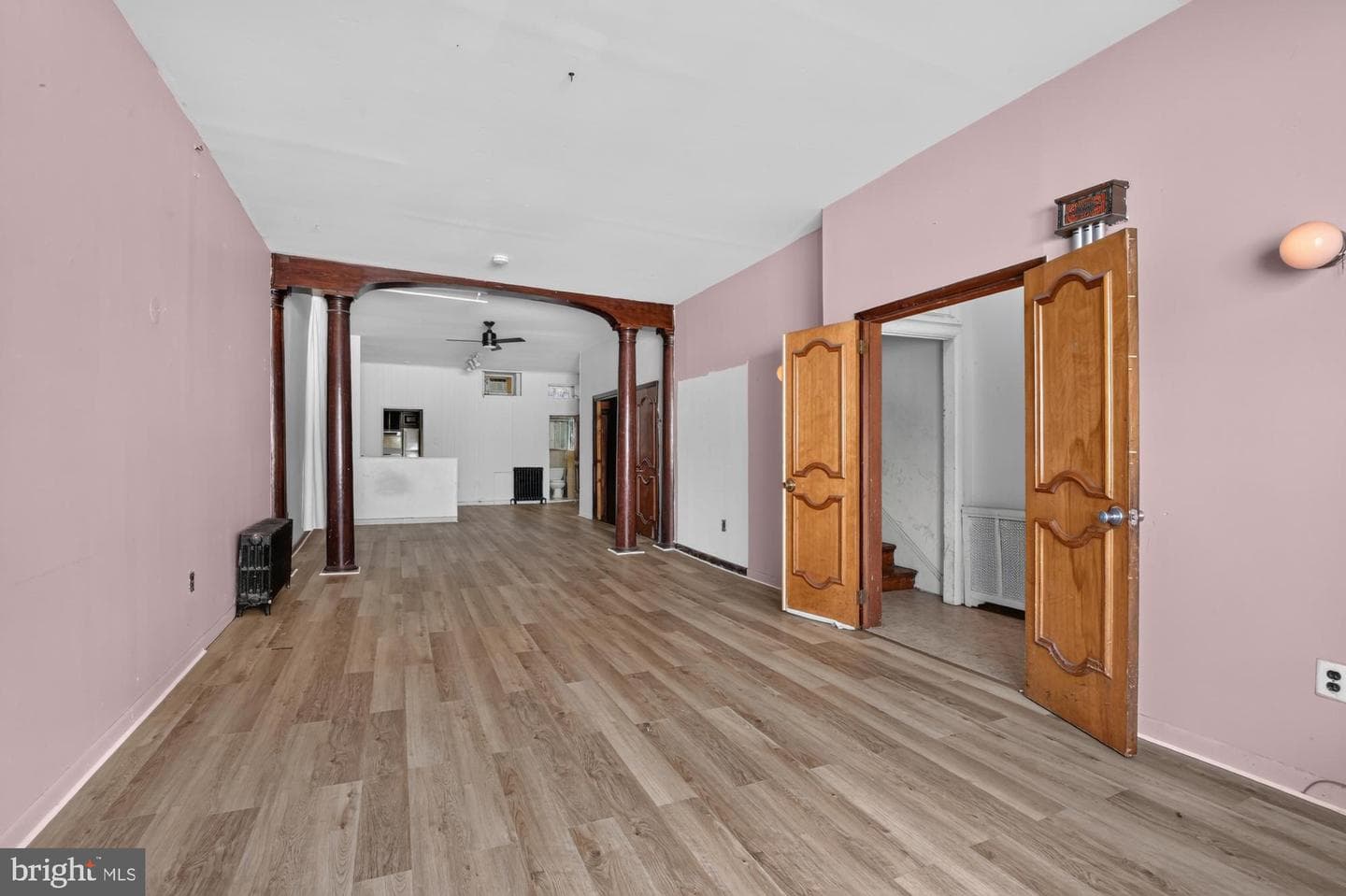 1147 S 10th Street, Philadelphia