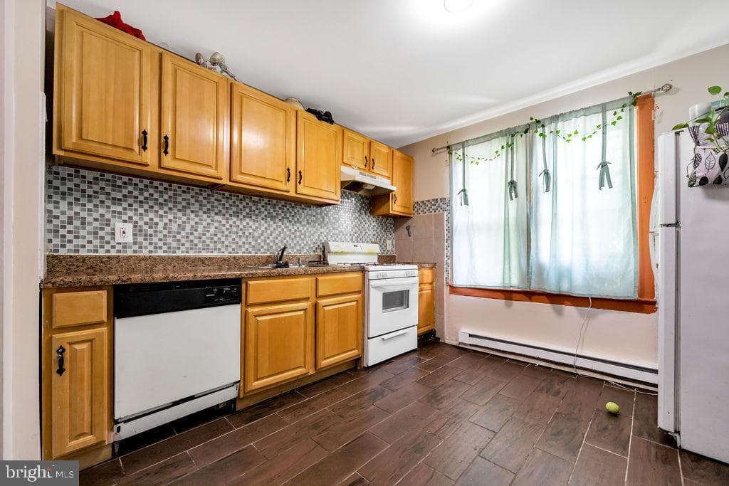 6144 Locust Street photo 13