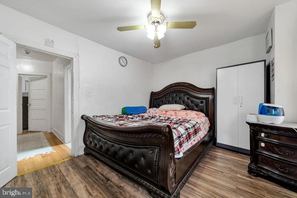 6144 Locust Street photo 22