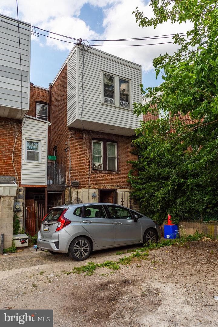 6144 Locust Street photo 27