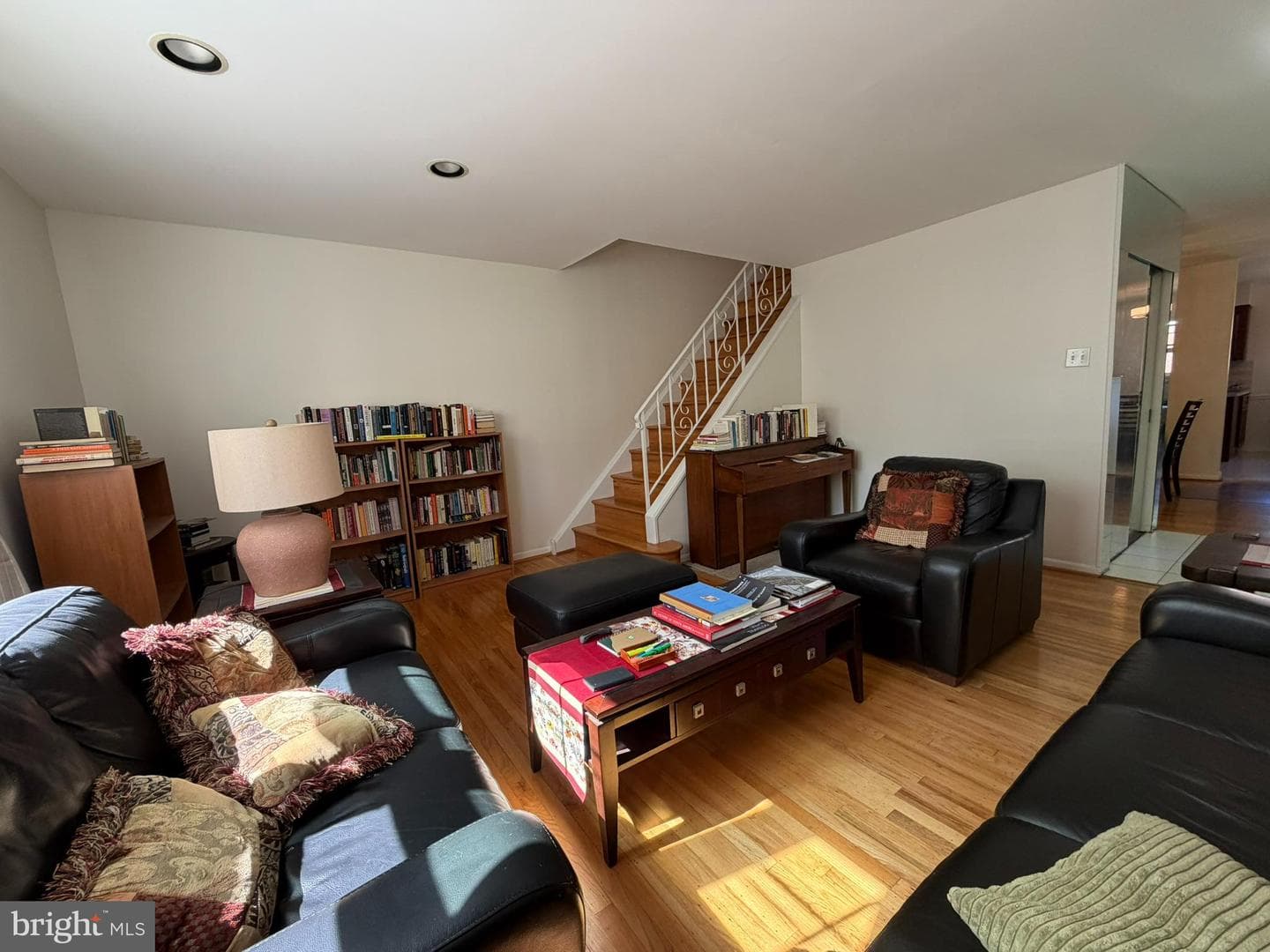 11107 Ridgeway Street photo 13
