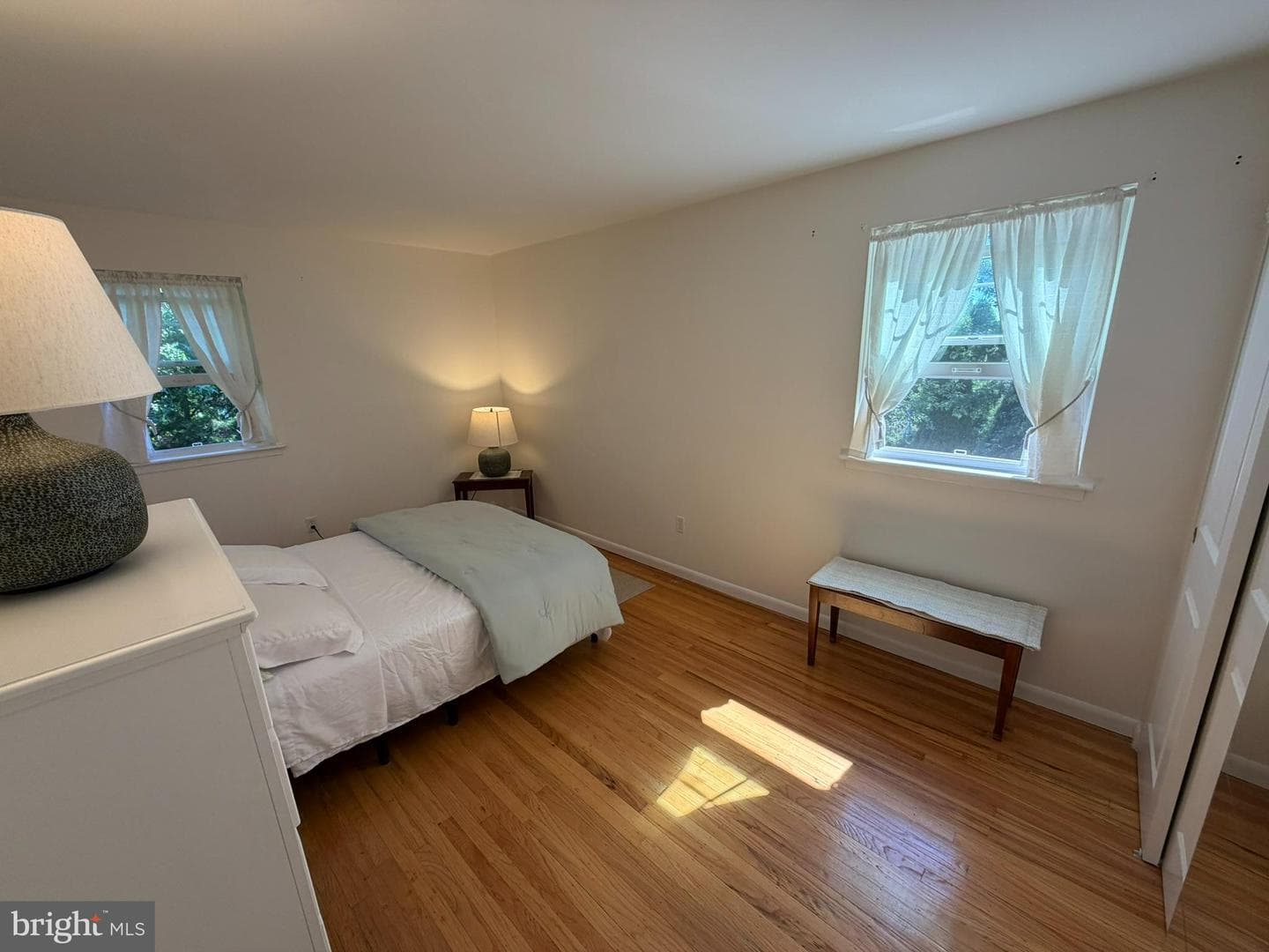 11107 Ridgeway Street photo 31