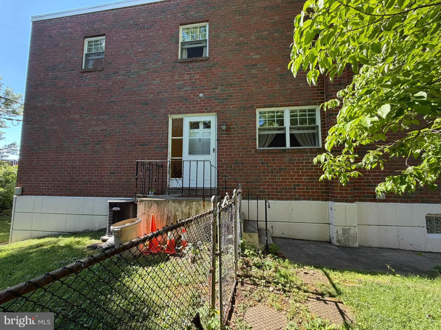 11107 Ridgeway Street photo 5