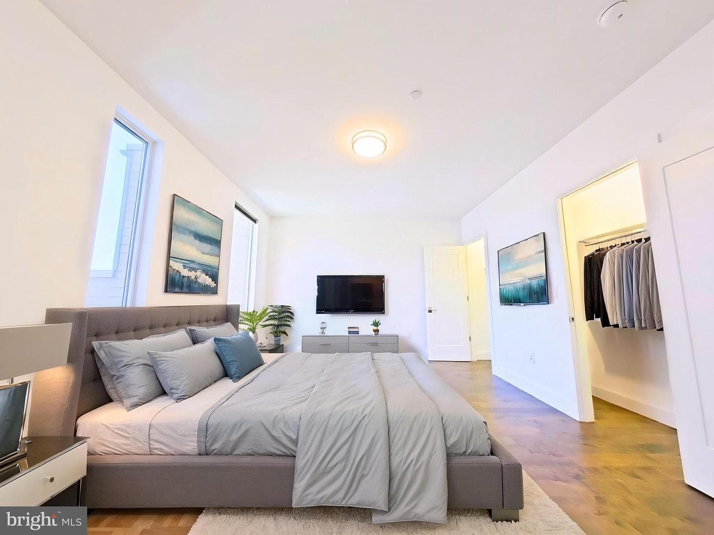 421 Wallace Street photo 16