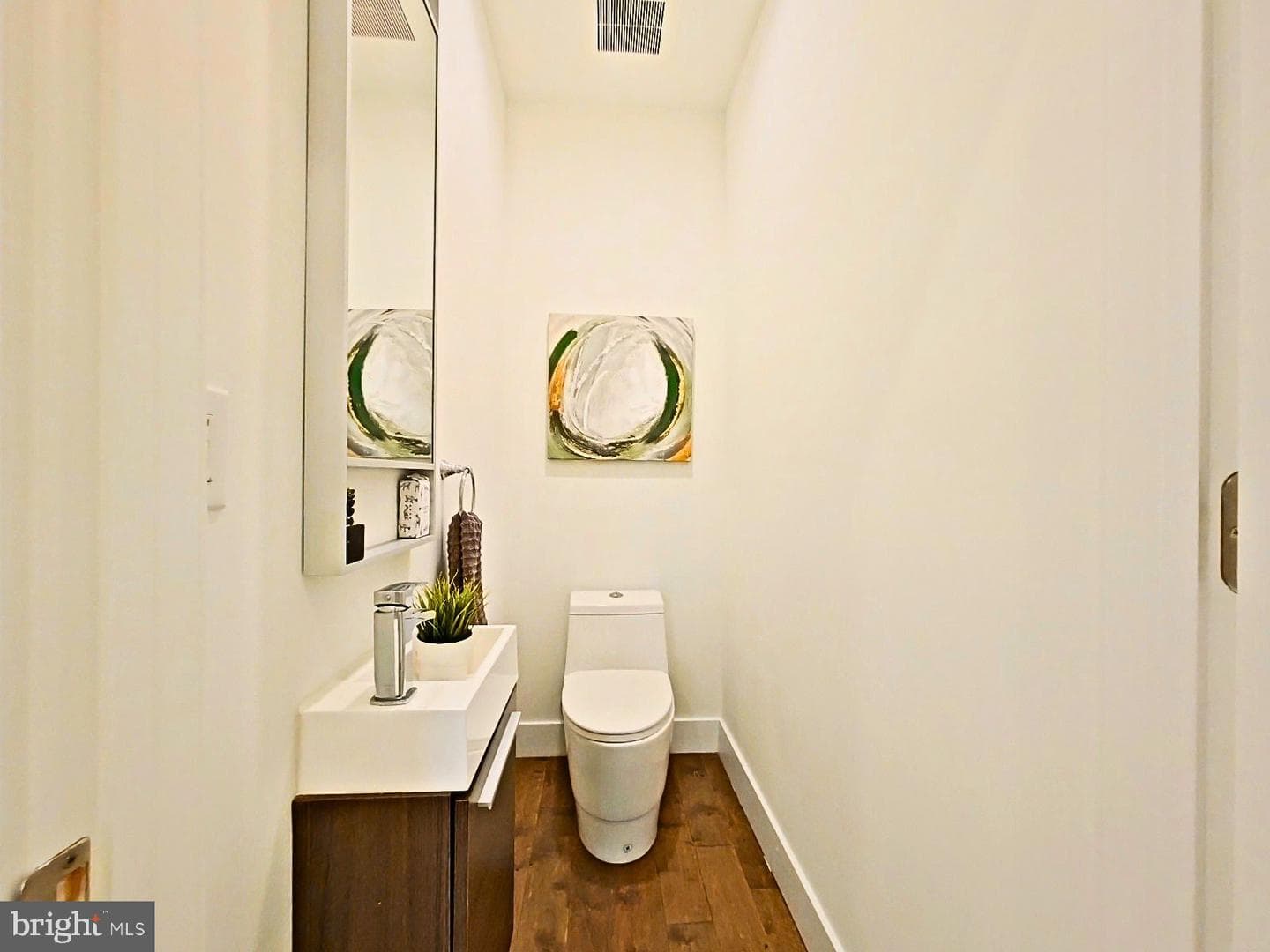 421 Wallace Street photo 19
