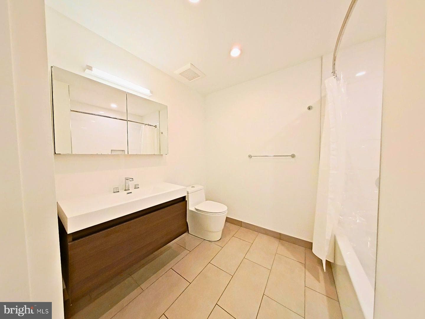 421 Wallace Street photo 21